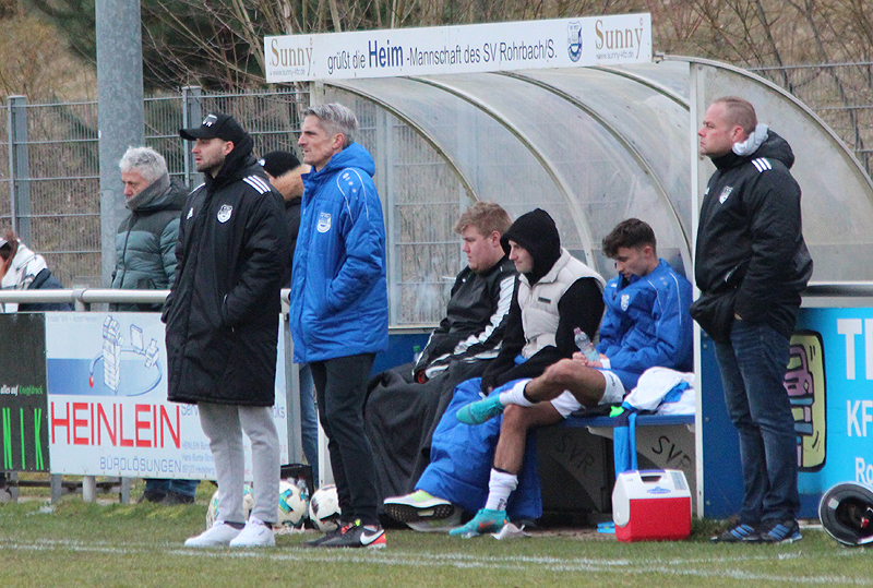 Bange Blicke auf der Rohrbacher Bank