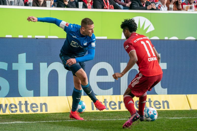 Kaderabek (li.) fehlt in Berlin wegen seiner zweiten Coronaerkrankung