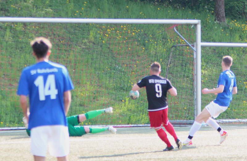 Beierle (Nr. 9) erhöht auf 4:1