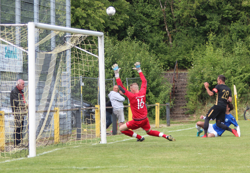 Rohrbacher Torchance