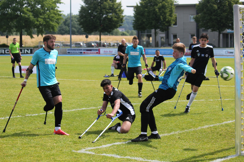 Spielszene aus der Partie Anpfiff Hoffenheim gegen SG Nord-Ost