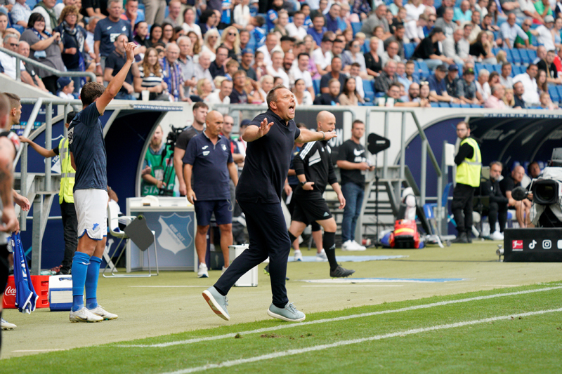 Jubel bei Trainer Breitenreiter