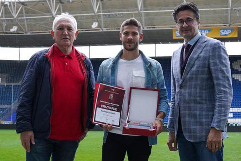 Ehrung für Kramaric