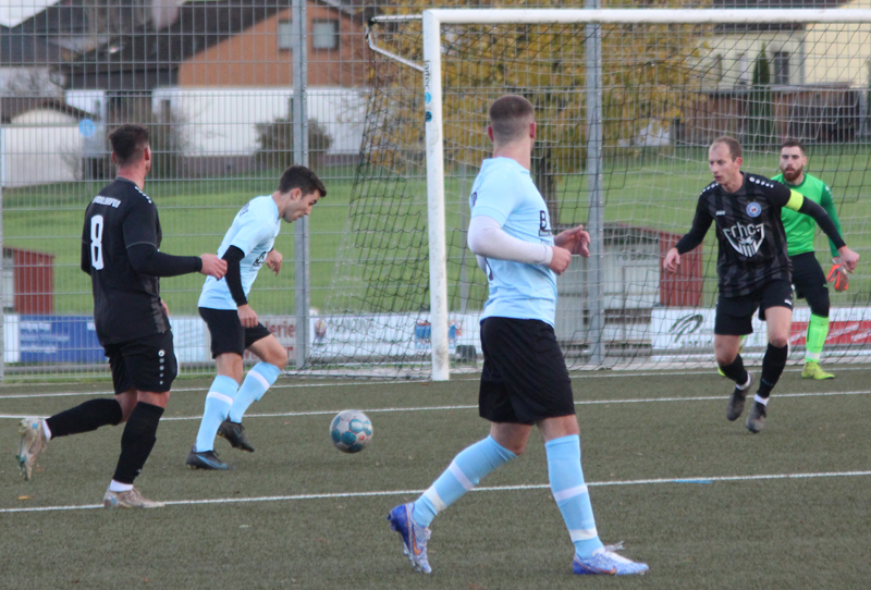 Authenrieth beim Torschuss