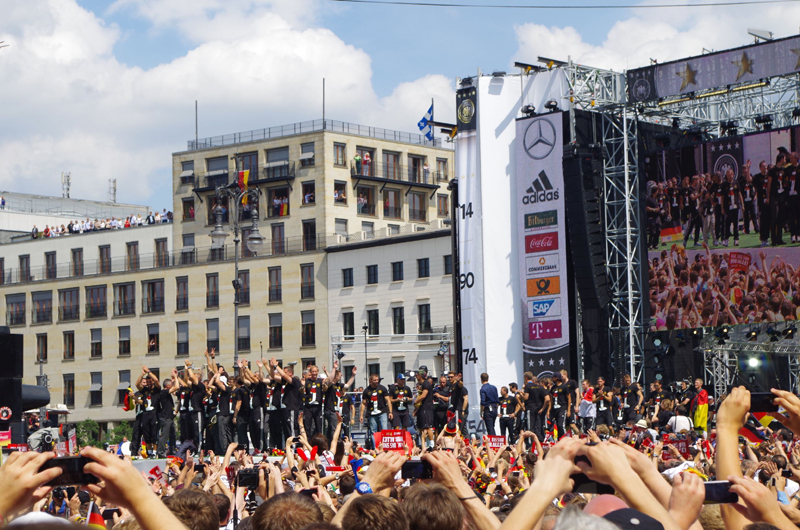 Bierhoff hatte wesentlichen Anteil am deutschen WM-Titel 2014, der in Berlin ausgiebig gefeiert wurde.