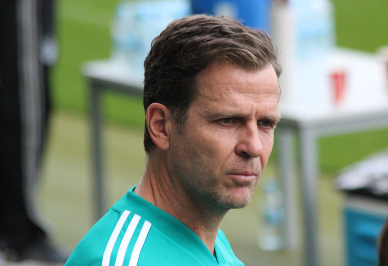 Bierhoff löste seinen Vertrag, der bis 2024 datiert war, vorzeitig auf