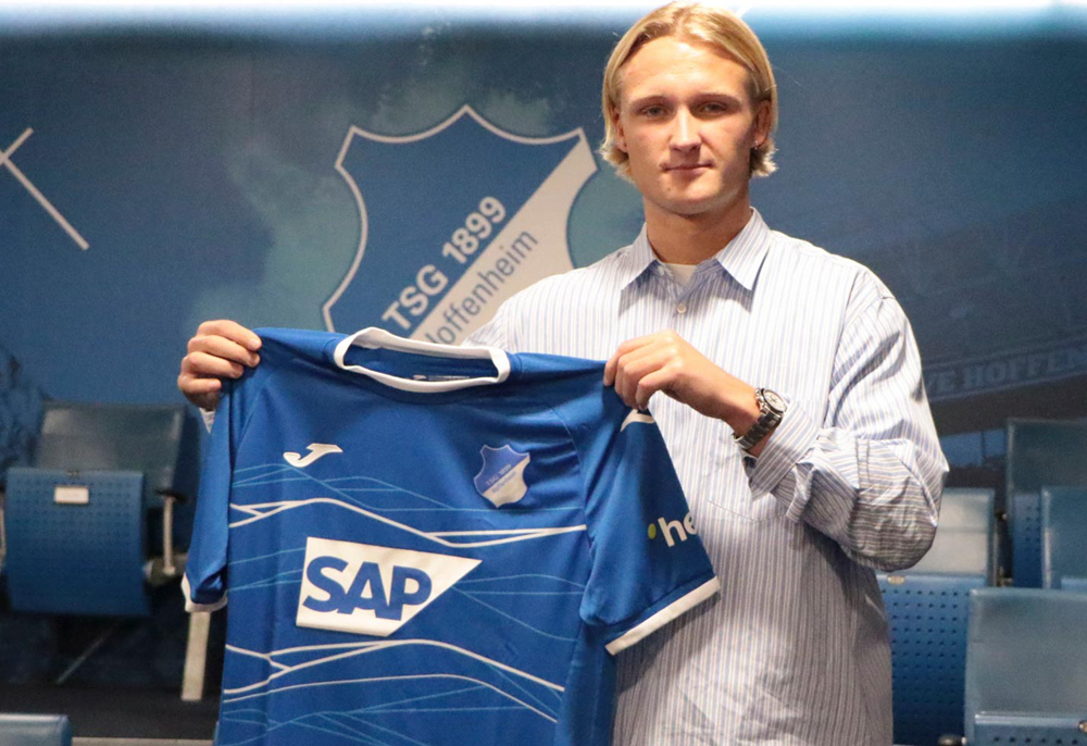 Kasper Dolberg wechselt auf Leihbasis von Nizza nach Hoffenheim, wo er mit der Rückennummer 19 aufläuft.