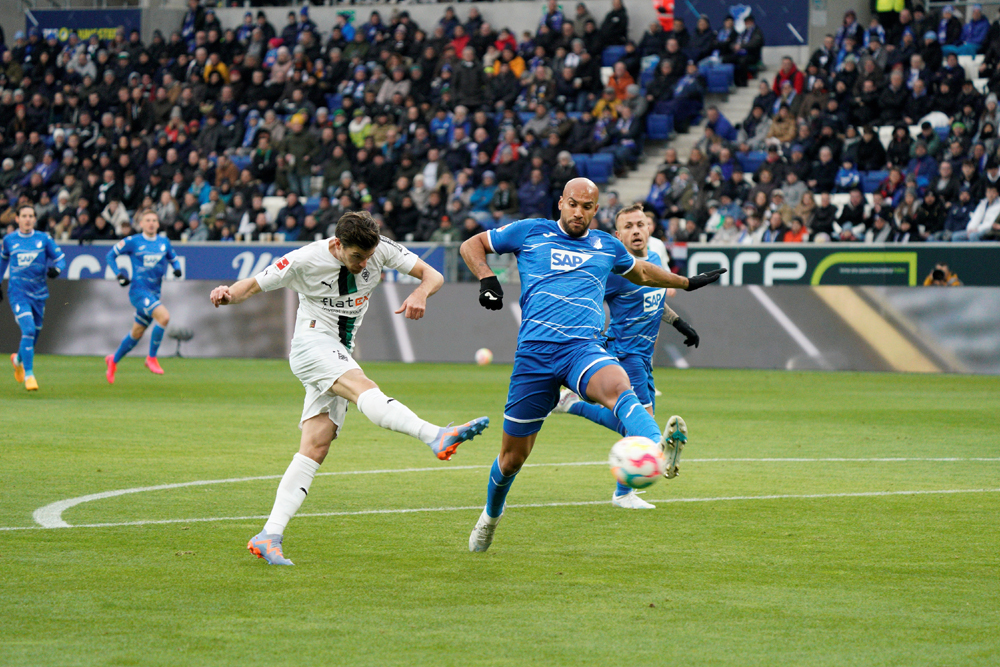Der ehemalige Hoffenheimer Jonas Hofmann bringt Gladbach 1:0 in Führung