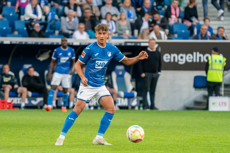 Tom Bischof hat seinen Traum erfüllt und es durch viel Fleiß und Eifer zum Fußballprofi geschafft