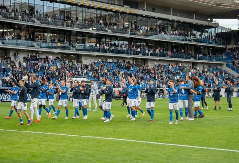 Die Hoffenheimer feiern den 3:1-Sieg über Hertha BSC Berlin
