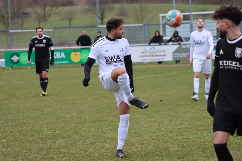 Heinlein mit eleganter Einlage