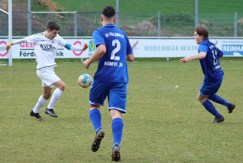 Authenrieth (li.) in Aktion