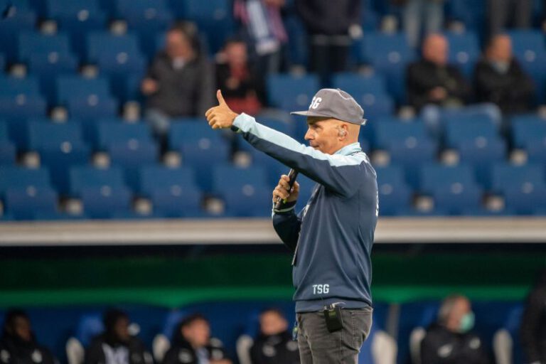 "Daumen hoch" in Richtung TSG-Fans - für Mike Diehl ist am Samstag Schluß