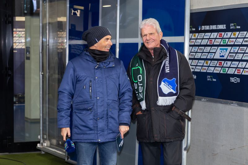 Für Mike Diehl ist Dietmar Hopp (re.) der wichtigste Mann der Region, dem er auch vieles zu verdanken hat.