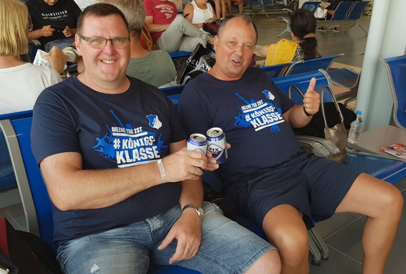 Die beidseitige Fußballbegeisterung gilt auch der TSG Hoffenheim, zu deren Europapokalspielen beide immer gemeinsam reisten.