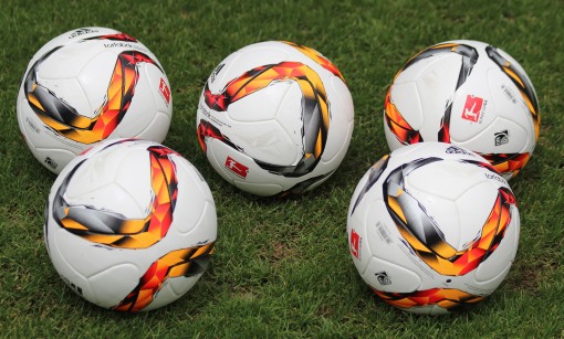 „Torfabrik 6“ heißt der neue Bundesliga-Spielball