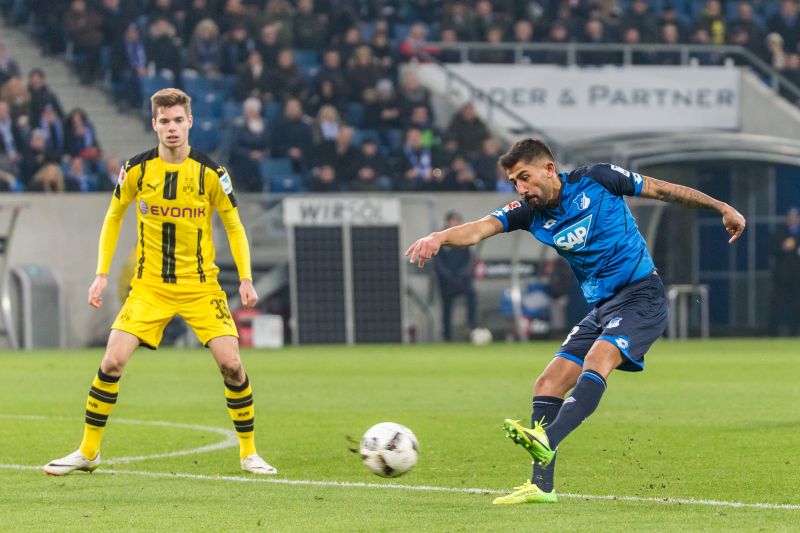 Hoffenheims Kerem Demirbay versucht es beim 2:2 gegen Dortmund im Hinspiel aus der Distanz