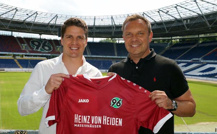 Pirmin Schwegler mit Hannovers Coach André Breitenreiter