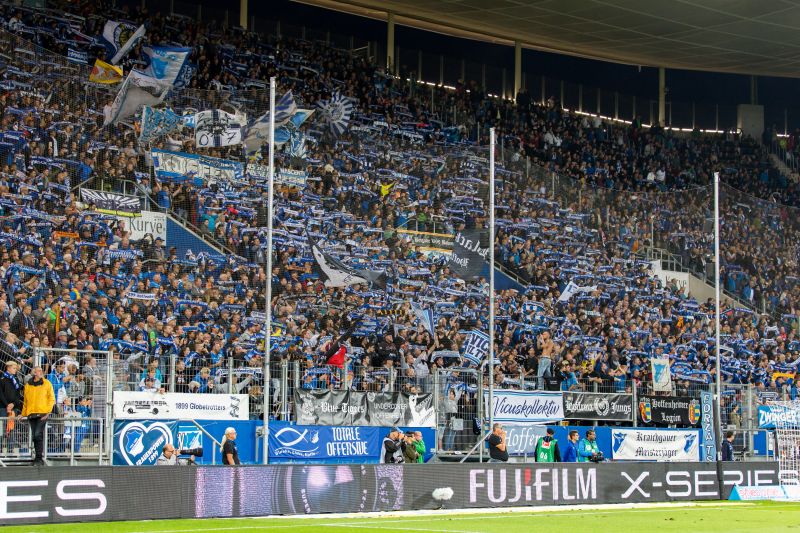 Die Hoffenheimer Fans freuen sich auf das erste Europa-League-Heimspiel am Donnerstag