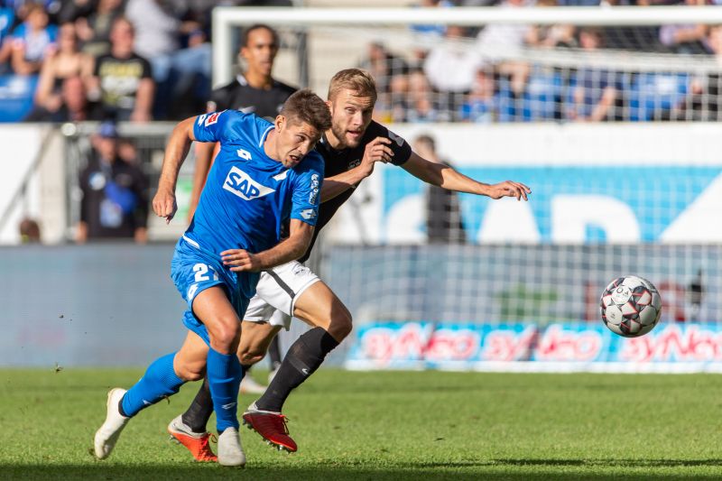 Kramaric (li.) im Laufduell