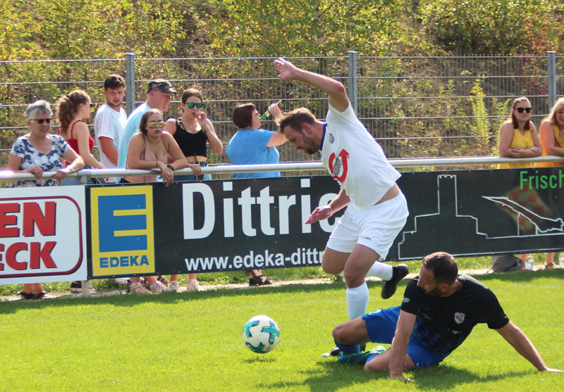 Duell Neuberger gegen Morina