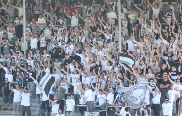 Die SVS-Fans hoffen auf den ersten Heimsieg gegen Heidenheim