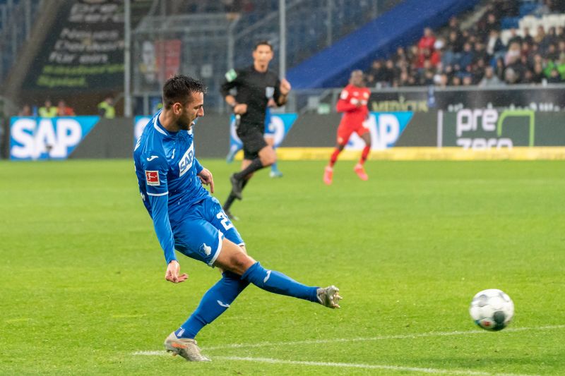 Adamyan erzielt kurz nach der Halbzeitpause den 1:1-Ausgleich