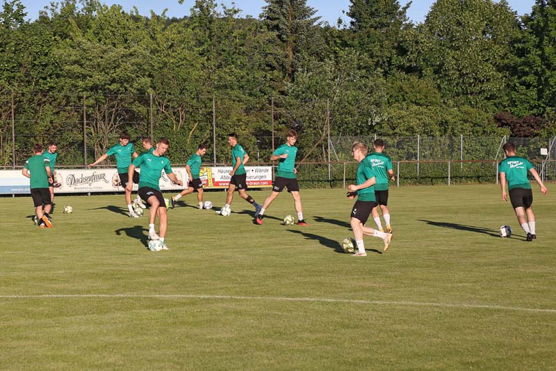Trainingsbeginn beim Verbandsligist FC Zuzenhausen