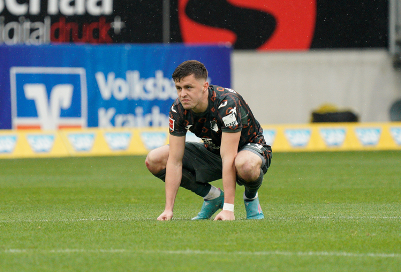 Enttäuschung bei Hoffenheims Baumgartner nach der Heimniederlage gegen Bochum