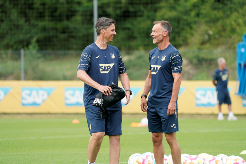 Co-Trainer Frank Fröhling (li.) und Darius Scholtysik